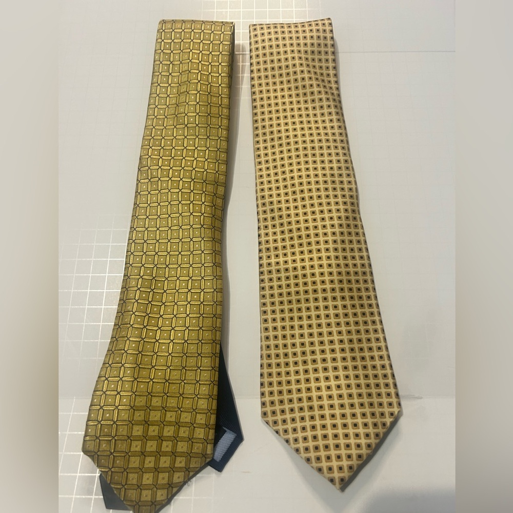 2 Hilfiger Tie - Yellow / Blue - 100% Silk - 1 New With Tags 1 Used
